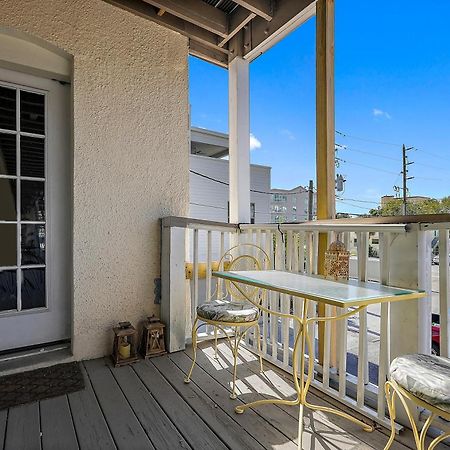 Retro Retreat In Dtsp - Explore The Downtown Area San Petersburgo Exterior foto